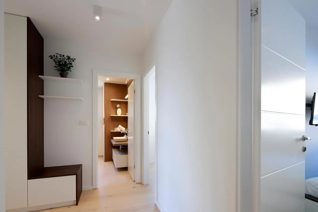 Modena Maris-Heated Pool-Grill-Relax-Jacuzzi Apartments Icici 0*,  Croatia